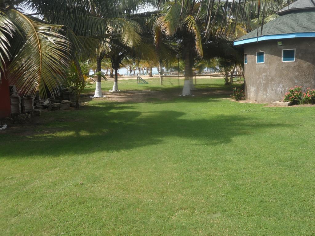 Legacy Tribe Beach Resort Prampram Exteriör bild